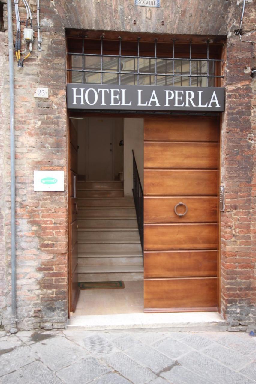 Hotel La Perla Siena Exteriör bild